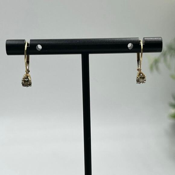 Yellow Gold 10k Marked Diamond Chip .06 cttw lever-back Dangle Drop Earrings‎